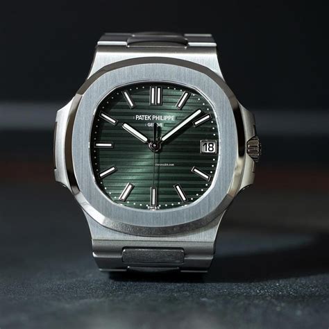 patek philippe nautilus green emerald|Patek Philippe Nautilus tiffany dial.